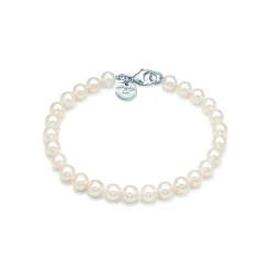 Tiffany & Co. Ziegfeld Collection bracelet of freshwater cultured pearls with a silver clasp. | ^ Bracelets|Sterling Silver Jewelry